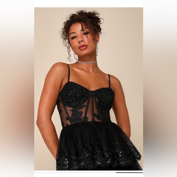 LULU’s Black 🖤 Lace Sequin Tiered Ruffle Sheer Corset Dress XL - Picture 3 of 5